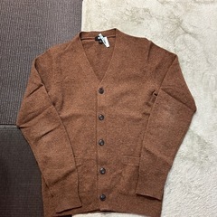 UNIQLO プレミアムラムVネックカーディガンの画像