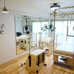 パーソナルマシンピラティススタジオPilatesu Studio...