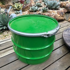 ドラム缶　蓋付き