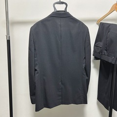 メンズスーツ上下セットアップ
の画像