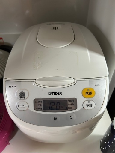 \n10合炊きの炊飯器  2000円