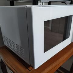 電子レンジ（ヤマダ電機YMW-ST17J1）の画像