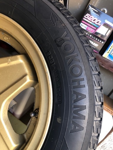 バリ山ヨコハマスタッドレス付き希少ホンダ純正ホイール