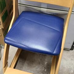 学習椅子(コイズミ製)　セール中！！の画像