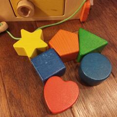 知育玩具の画像