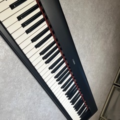 ヤマハ　電子ピアノ　piaggero NP32    スタンド+フットペダル付きの画像