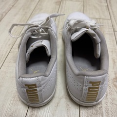 プーマ　PUMA スニーカー28cmの画像