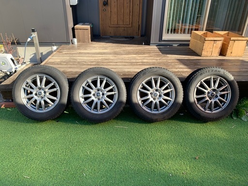 《お取引中》スタッドレス 185/65R15 VRX2