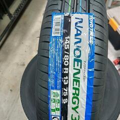 【新品 組替込み】タイヤ 145/80R13 ４本セット トーヨータイヤ ナノエナジー3 作業料コミコミ価格の画像
