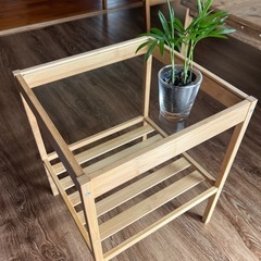 IKEA ベットサイドテーブル
