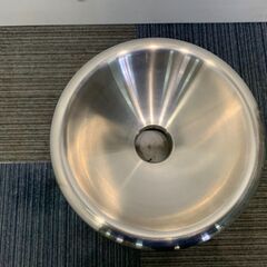 (241116)　ライオン事務器　ゴミ箱付き灰皿　ダストボックス付きスモーキングスタンドの画像