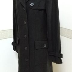 未使用保管品　H&M　婦人ロングコート　細身　長身　総裏付き　こげ茶色 ベルト付きの画像