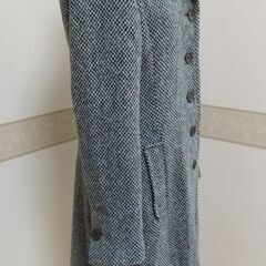 　H&M　婦人ロングコート　総裏付き　細身　９号くらい　の画像