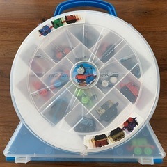 トーマスminis15個ケース付き
