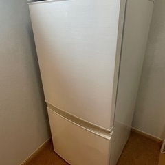 冷蔵庫　シャープ　約140リットル　1人暮らし