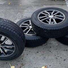 【お話し中】スタッドレスタイヤ　ホイール付き　ダンロップ　215/65R16　16インチ　バリ溝　SUV　冬タイヤの画像