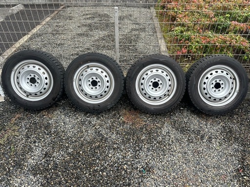 【2022年製】15インチ DUNLOP ダンロップ バリ溝