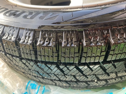 BLIZAKスタッドレス155/65R14 4本セット