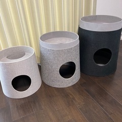 キャットタワー カインズ　キャットインテリアタワー NECOTA セットカーサ グレーの画像