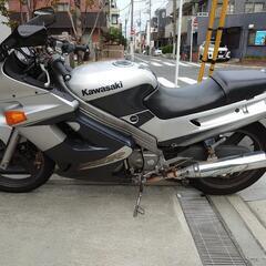 値下げしました！【12月25日まで】カワサキ　ZZR250　自賠責あり、自走して帰れます。の画像