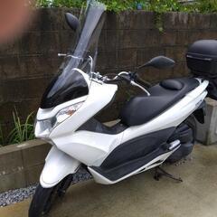 【取引完了】PCX125 低走行5000km台 ロングスクリーン