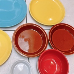 カラフル洋食器　セット　プレート　深皿　ボウルの画像