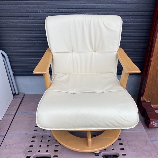 【定価1.5万円】キャスター付き　座面回転　チェア