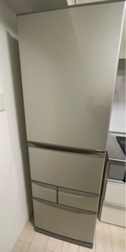 TOSHIBA 5ドア 冷凍冷蔵庫 427L
