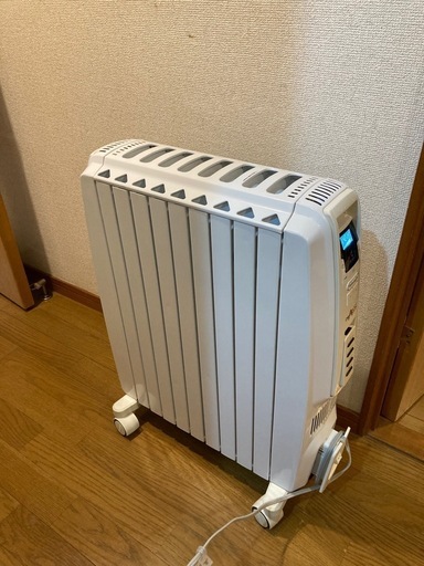 DeLonghi デロンギ ドラゴンデジタル \nDDQ0915 オイルヒーター