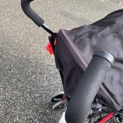 4/12まで取引。 値下げ‼️J is for Jeep スポーツ スタンダード レッド B型ベビーカー アンブレラストローラー 7ヶ月頃から クリーニング済みの画像