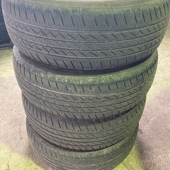 MAXTREK 215/70R16 4本　2019年
