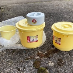 漬物石と桶