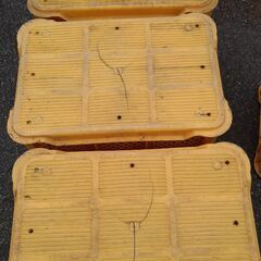 底割れ　農業用コンテナ　収穫用コンテナ　規格　　一個あたりの画像