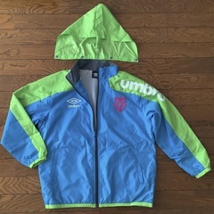 【美品！】umbro アンバロ　ウインドブレーカー　パーカー　ジャンパー　ジャケット　Sサイズ　長袖　フード取り外し　150サイズの画像