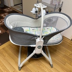 ベビーベッド