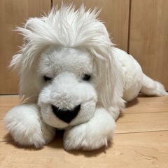 ホワイトライオン　　ぬいぐるみの画像