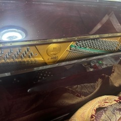 ピアノ本体　イス付きの画像