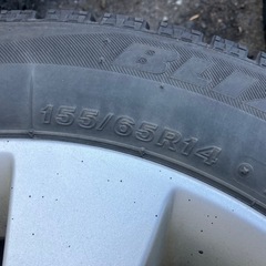 19年製 155/65r14 スタッドレス　ホイール付き　の画像
