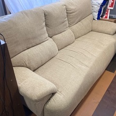 ソファーあげます