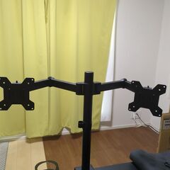 デュアルモニターアーム譲ります。の画像