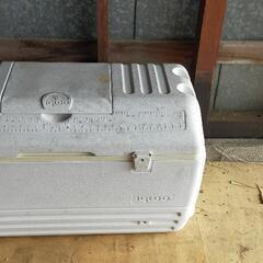 iGLOO イグルー クーラーボックス 大きいサイズ