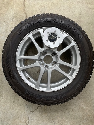 225/60R17スタッドレスタイヤ(ホイールセット)エクストレイル