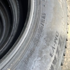 175/80R15 スタッドレスタイヤ4本セットの画像
