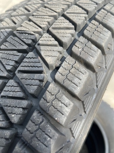175/80R15 スタッドレスタイヤ4本セット