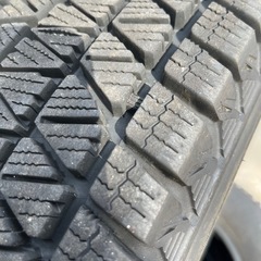 175/80R15 スタッドレスタイヤ4本セットの画像