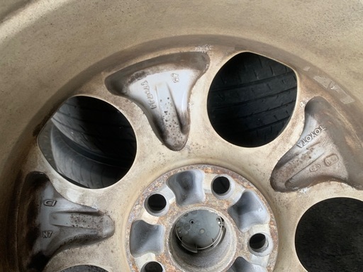トヨタ純正ホイール17スタッドレス！