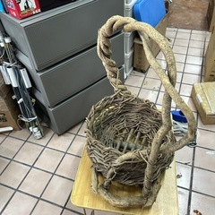 つるかご　工芸品　の画像