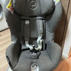Cybex SIRONA Q i-size　サイベックス　シロー...