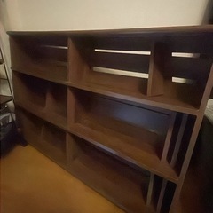 書棚　lower
