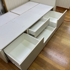 おすすめ商品!! 未使用マットレス付き!! ニトリベッドフレーム&AVENCO